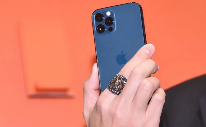 乐亭苹果手机维修分享iPhone12系列重启方法教程 